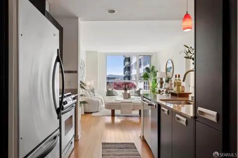 $828,000 | 300 Berry Street, Unit 604, San Francisco, CA 94158