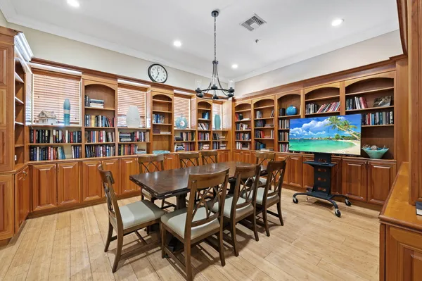 $799,000 | 622 Castle Drive, Palm Beach Gardens, FL 33410