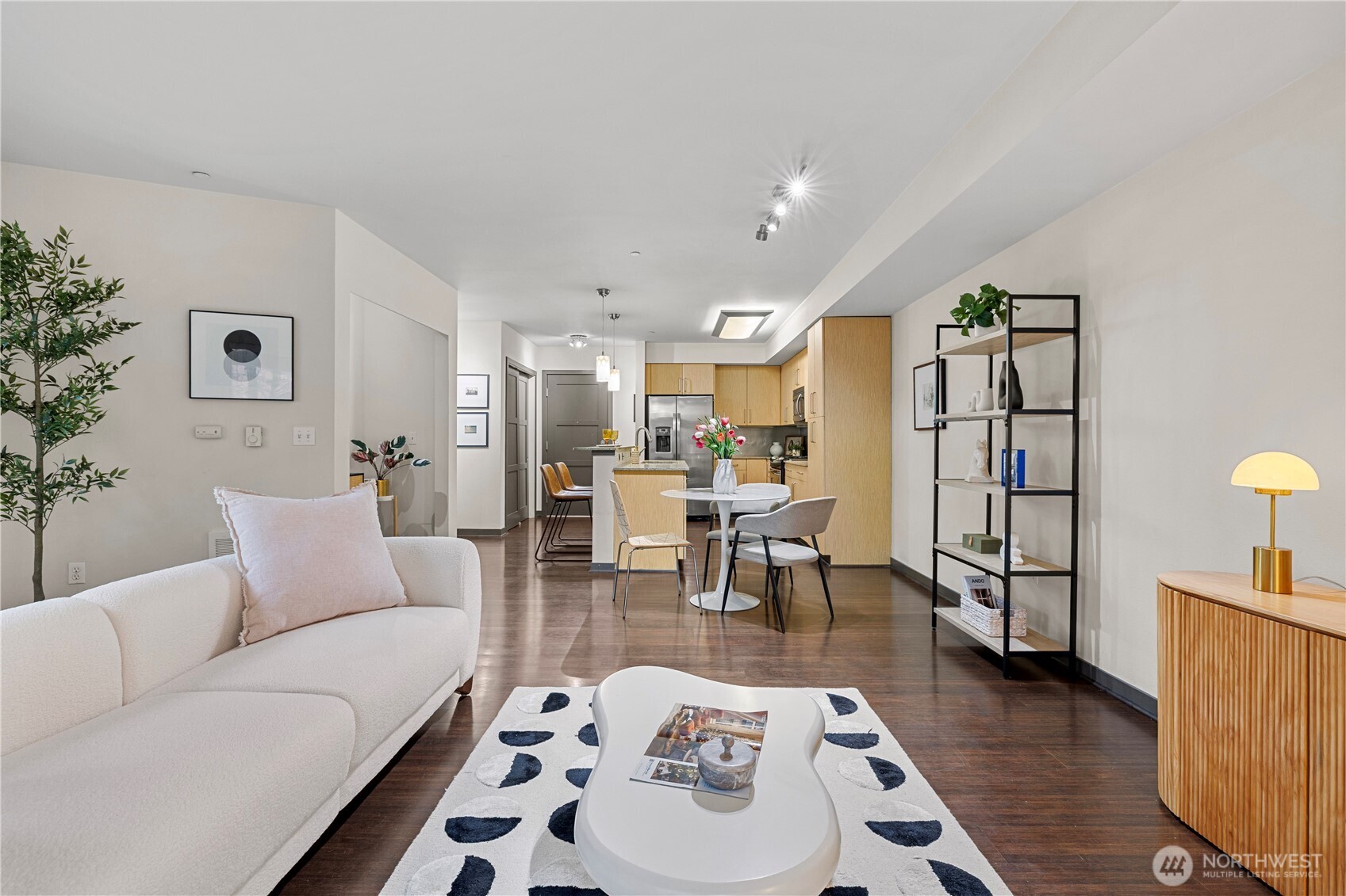 413 Northeast 70th Street, Unit 207 Seattle, WA 98115 - Photo 21 of 39