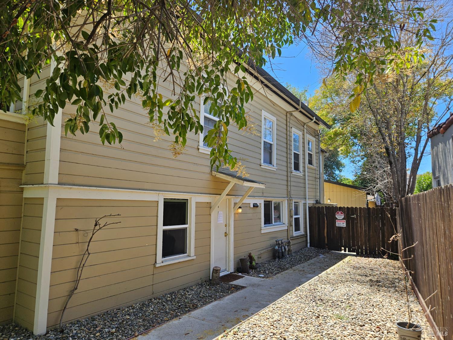 811 Davis Street Santa Rosa, CA 95401 - Photo 2 of 11