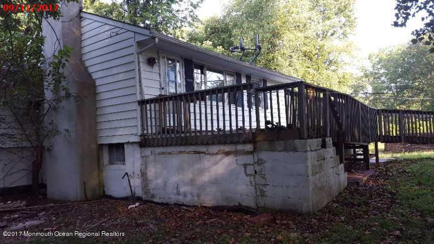 30 Brown Road Morganville, NJ 07751 - Photo 10 of 19 106-000310-20170911-444314225-NONE-Photo