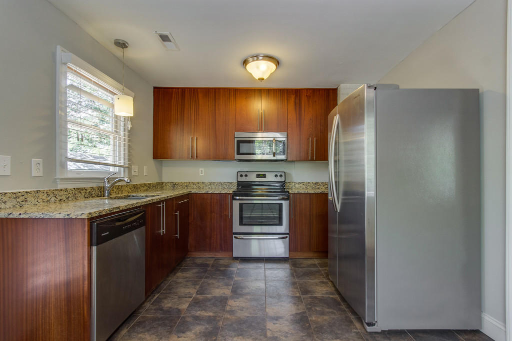 4736 Chesterfield Road North Charleston, SC 29405 - Photo 13 of 25 ck1706161-1013