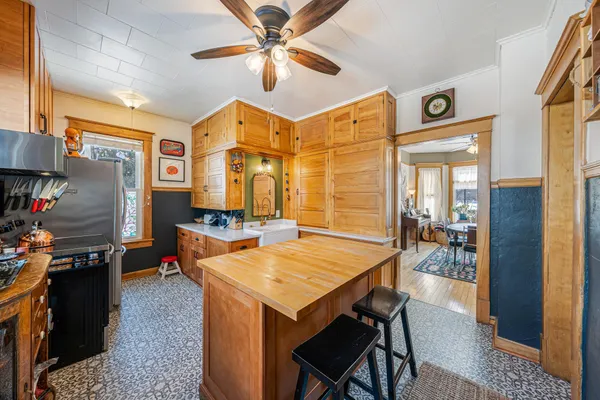 $299,900 | 526 North Ida Street, Appleton, WI 54911