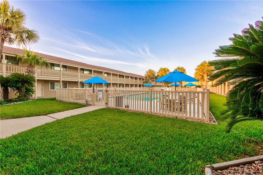 622 Beach Access Road, Unit 128 Port Aransas, TX 78373 - Photo 28 of 39