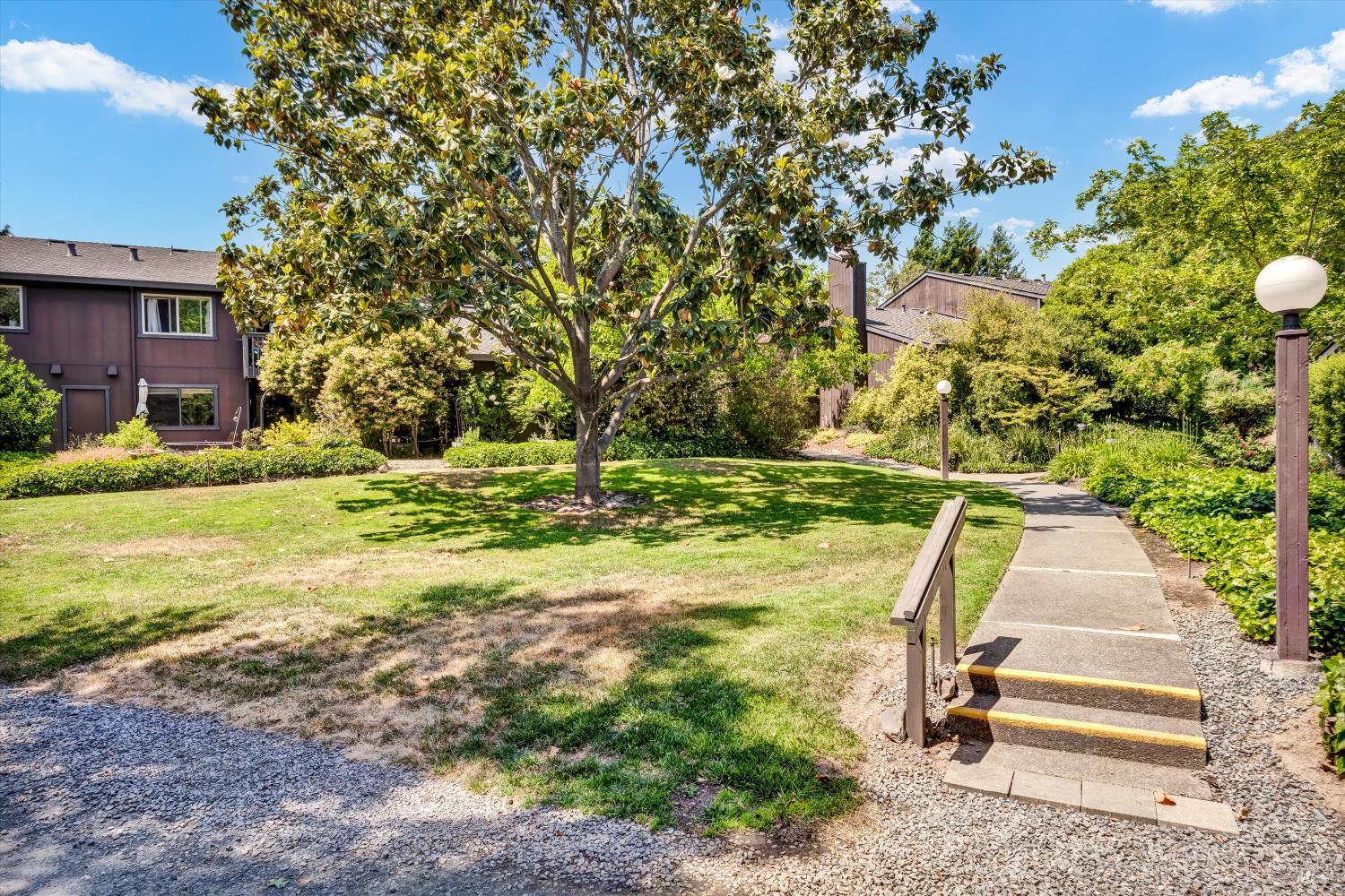 264 Los Alamos Road Santa Rosa, CA 95409 - Photo 17 of 31