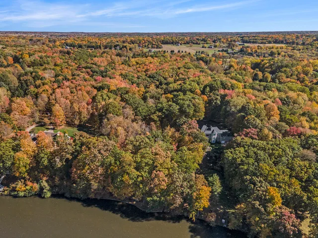 $1,500,000 | 7540 Alaska Ridge Southeast, Alto, MI 49302