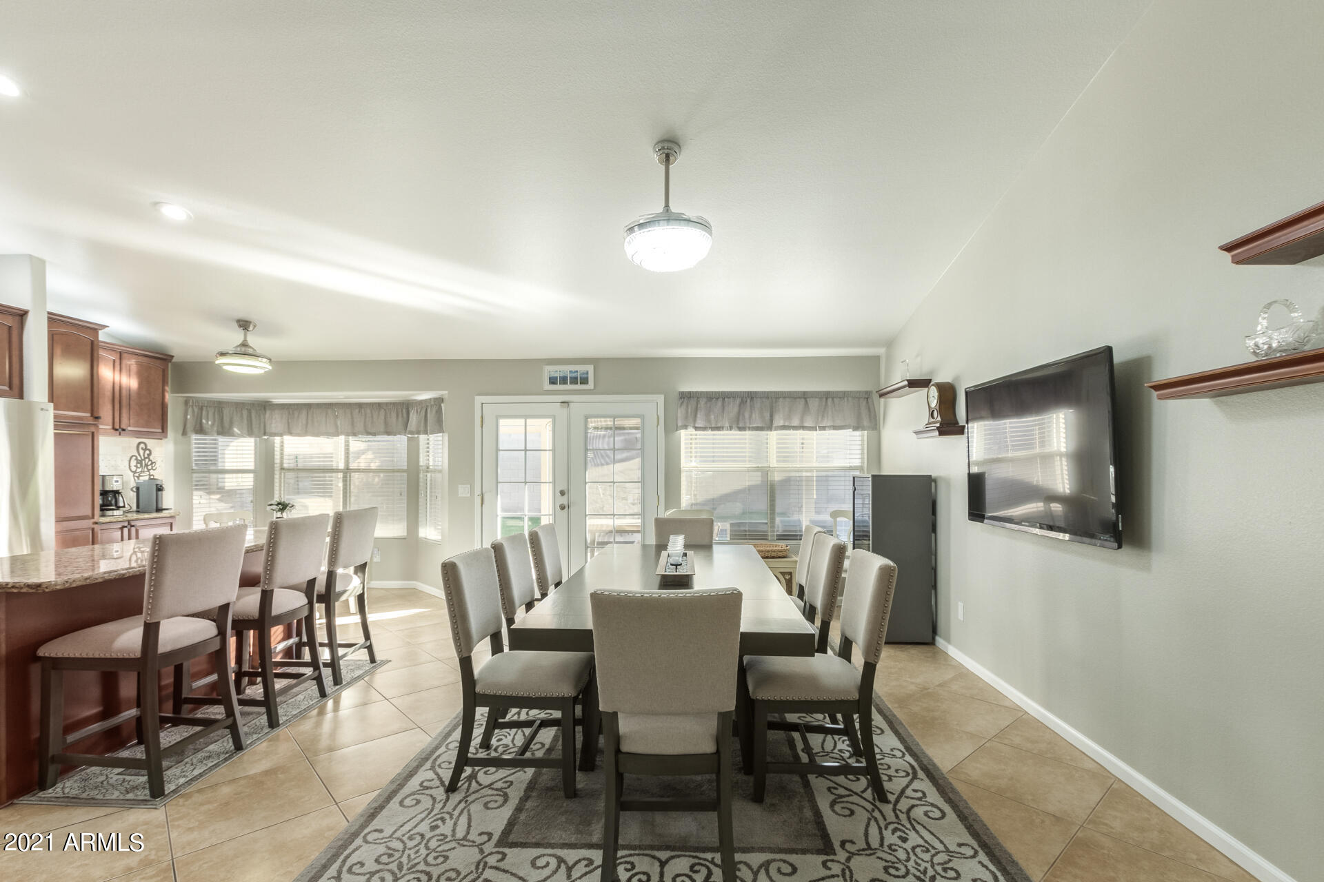 7533 West Calavar Road Peoria, AZ 85381 - Photo 8 of 35 08-Calavar