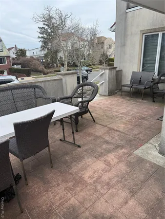 $19,000 | 136 East Olive Street, Long Beach, NY 11561