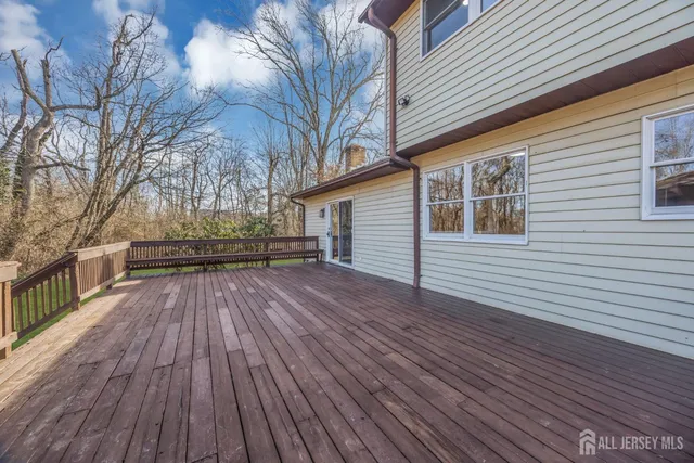 a house view with garden space