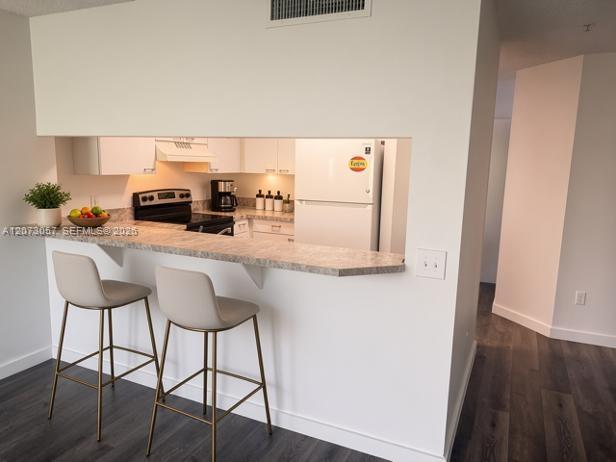 420 South Park Road, Unit 309 Hollywood, FL 33021 - Photo 4 of 13 Gallery Image 4