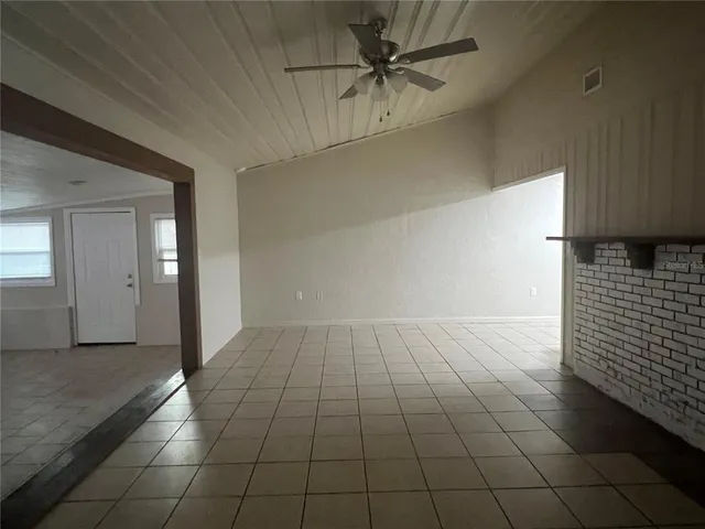 $1,700 | 1568 Northeast 10th Street, Ocala, FL 34470