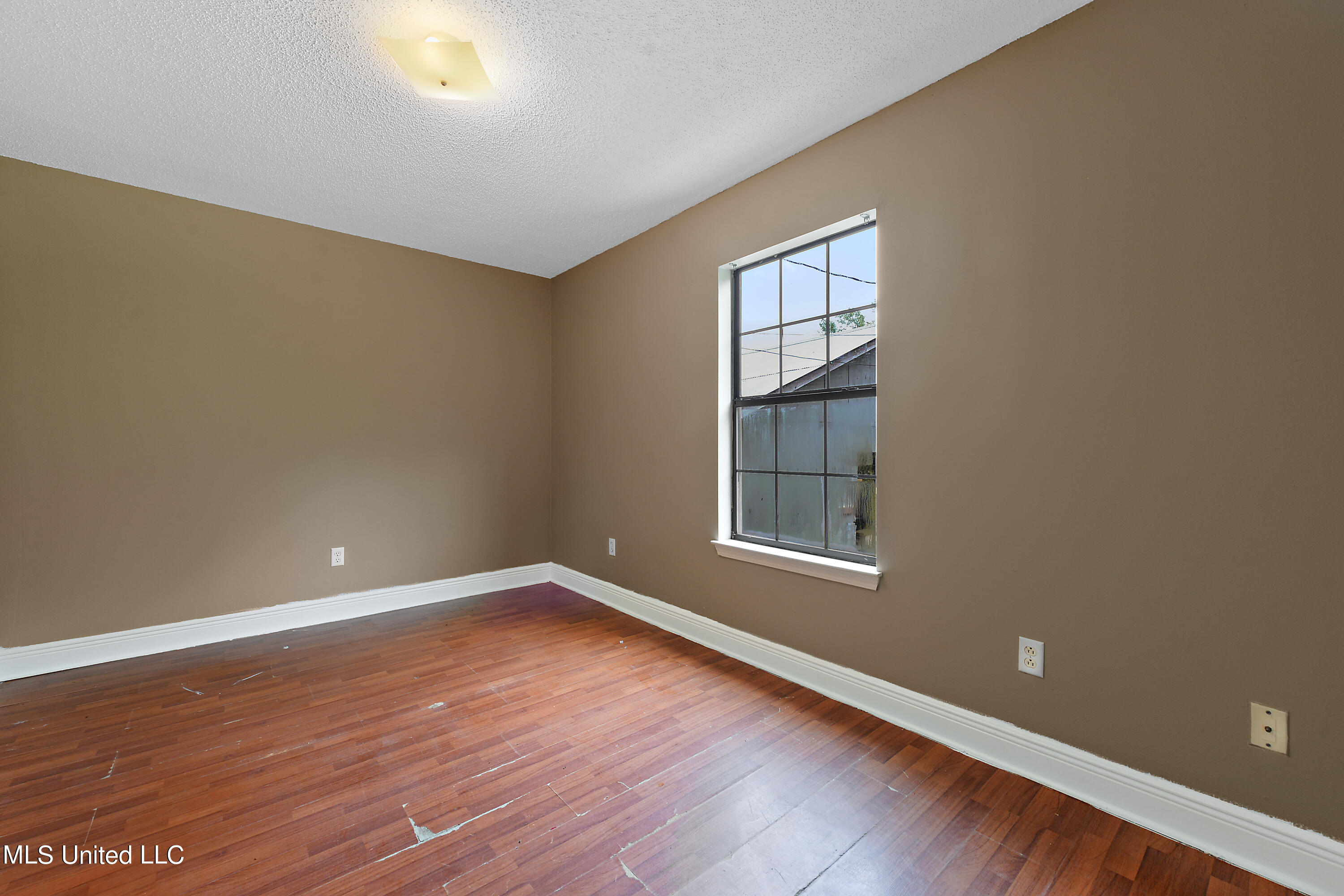 8417 Bayou Cumbest Road Moss Point, MS 39562 - Photo 14 of 23 013 (3)