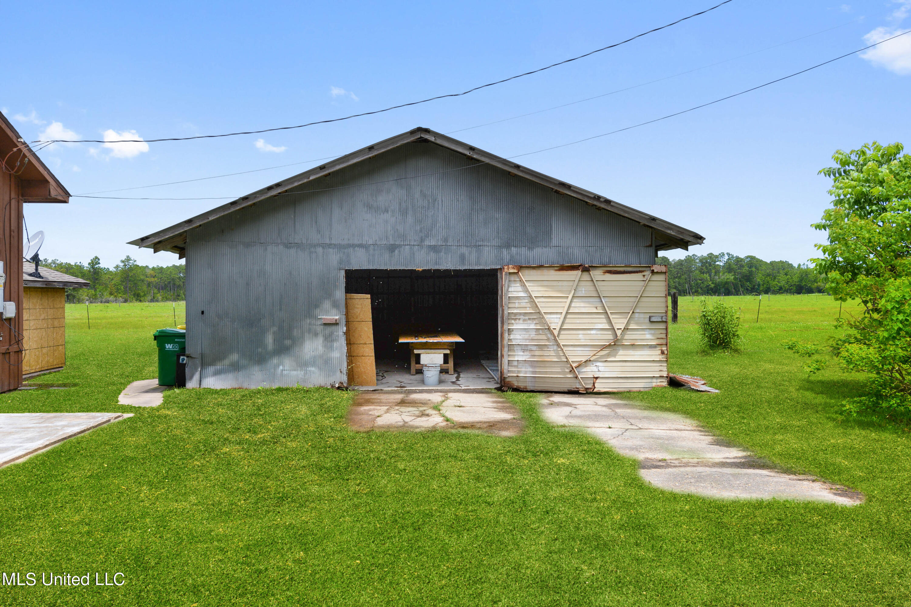 8417 Bayou Cumbest Road Moss Point, MS 39562 - Photo 21 of 23 020 (3)