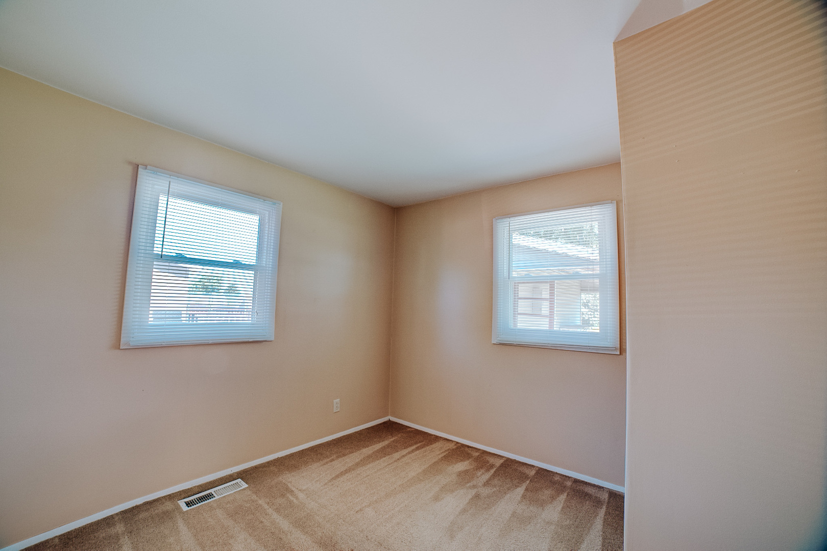 625 West Blue Street Sheldon, IL 60966 - Photo 21 of 27