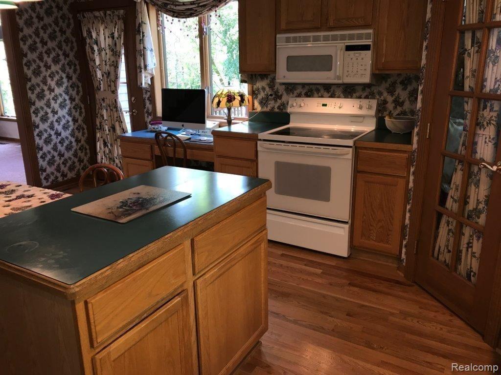 864 Winn Lake Road Lapeer, MI 48446 - Photo 20 of 43 90CAA8C6-DEE0-4D49-90A8-138DD6EC8C6D.JPG