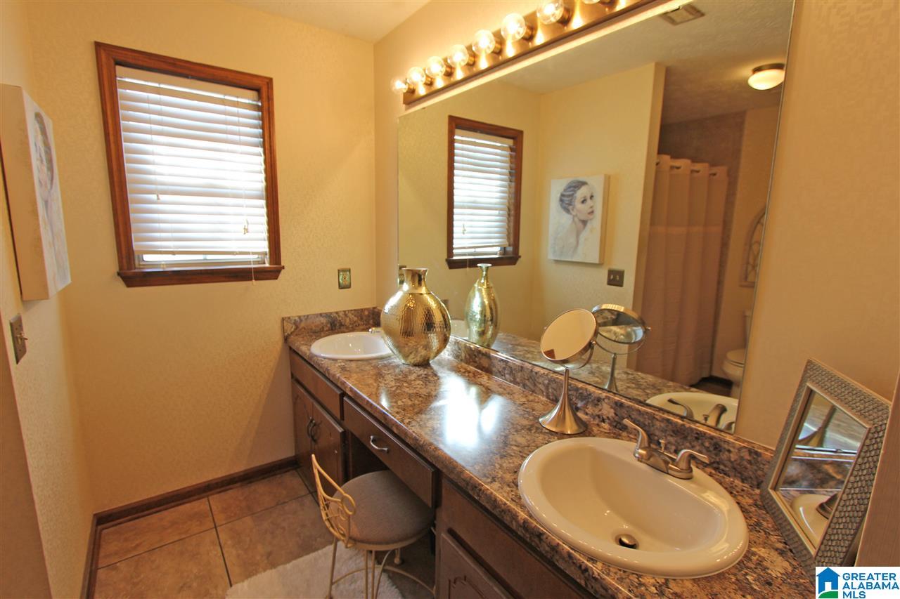 1730 Roundhill Road Weaver, AL 36277 - Photo 10 of 45