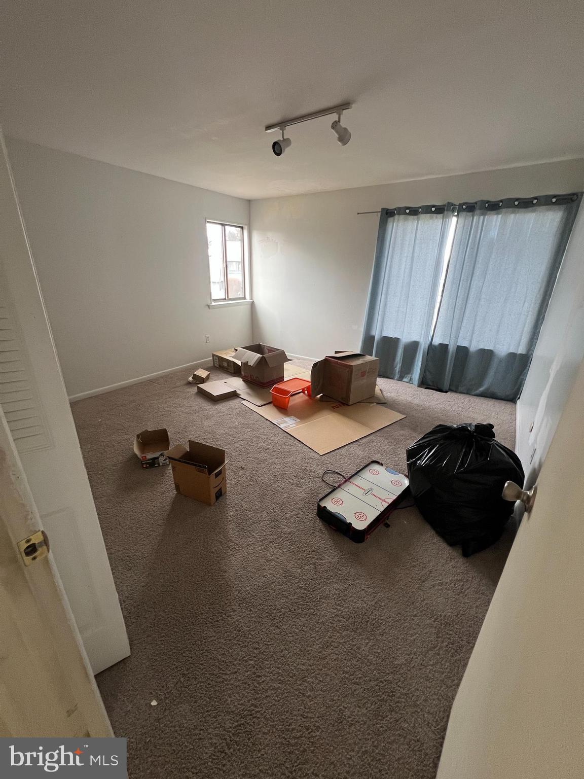 169 Marlyn Lane Dublin, PA 18917 - Photo 9 of 23 a living room with furniture and a window