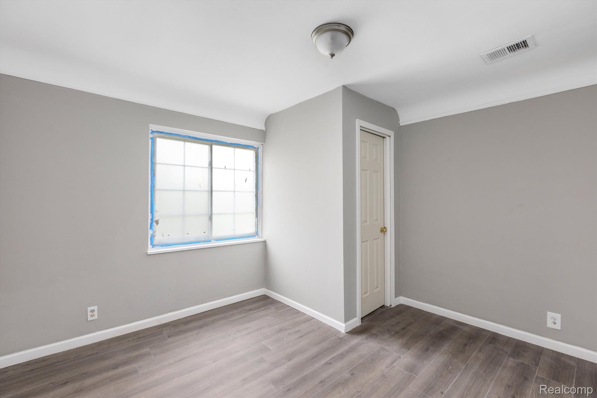 4706 Balfour Road Detroit, MI 48224 - Photo 8 of 27 Gallery Image 8