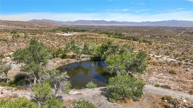 $389,900 | 38450 Highway 18, Lucerne Valley, CA 92356