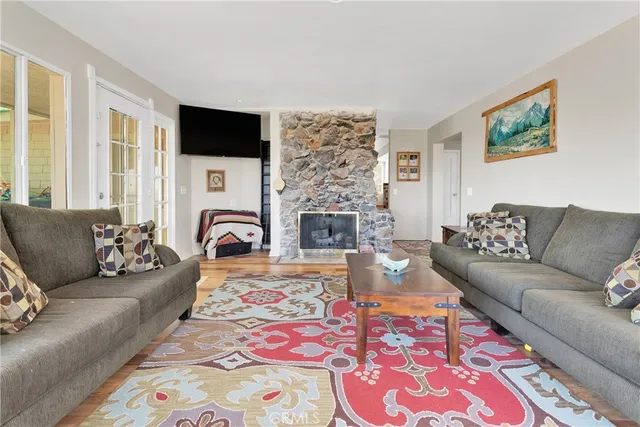 $389,900 | 38450 Highway 18, Lucerne Valley, CA 92356