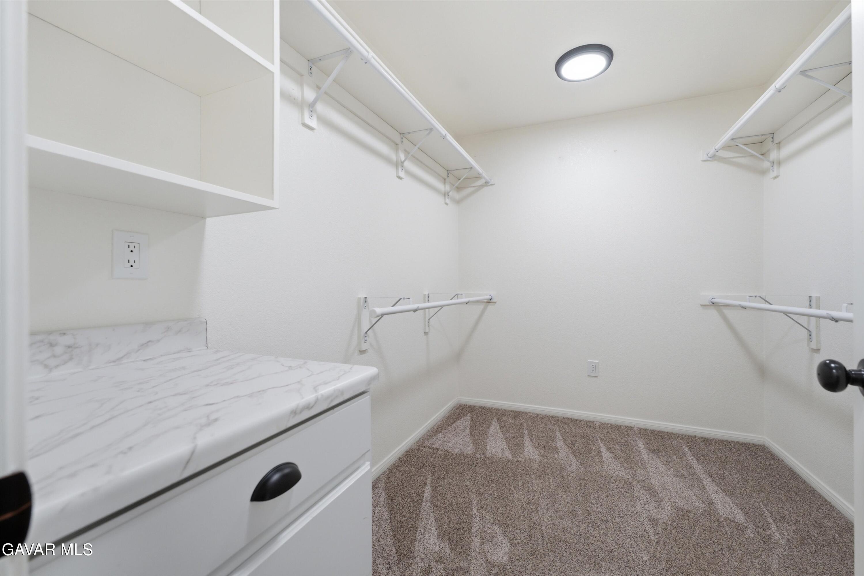 26720 Sutter Court Tehachapi, CA 93561 - Photo 15 of 36 14-JYP09635