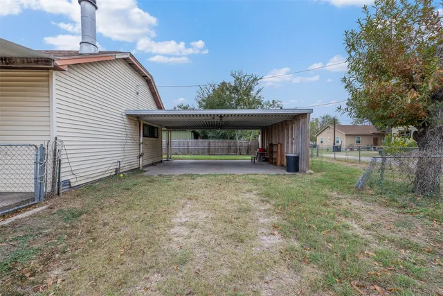 $189,500 | 148 East Boundary Street, Giddings, TX 78942
