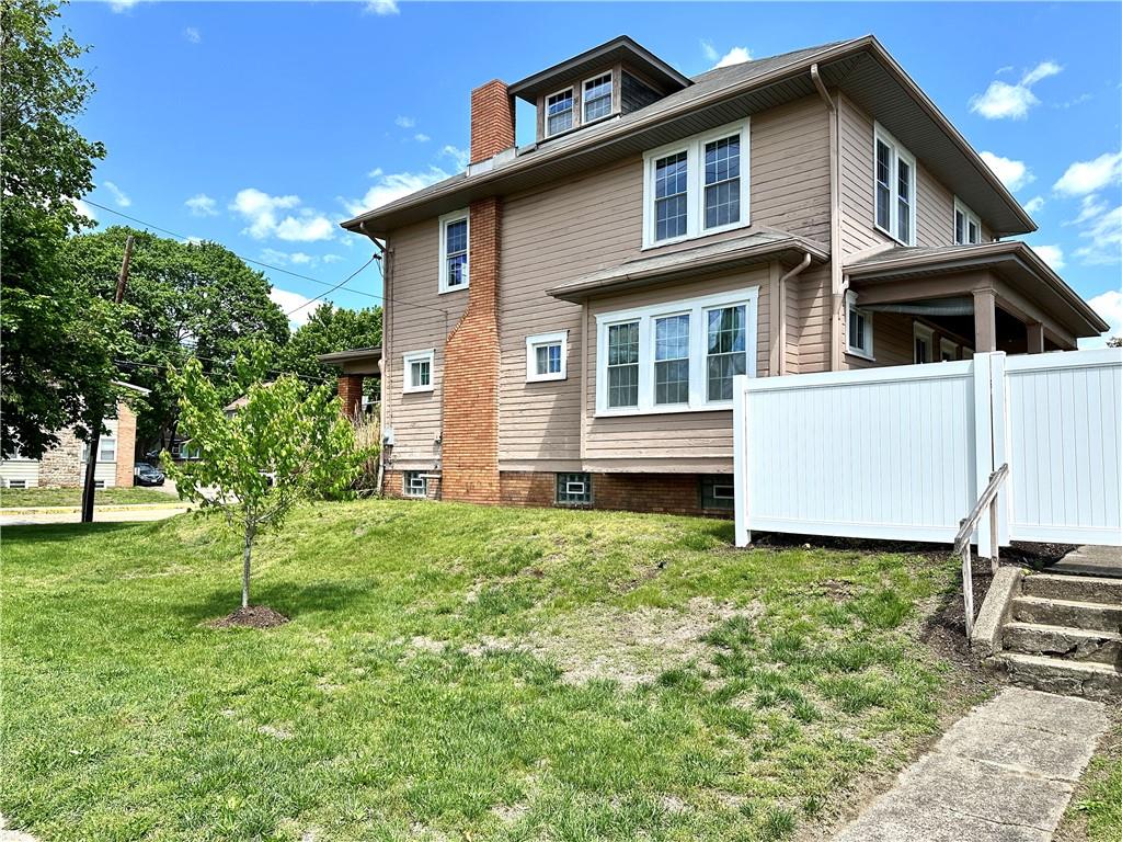 1195 4th Street Beaver, PA 15009 - Photo 4 of 32