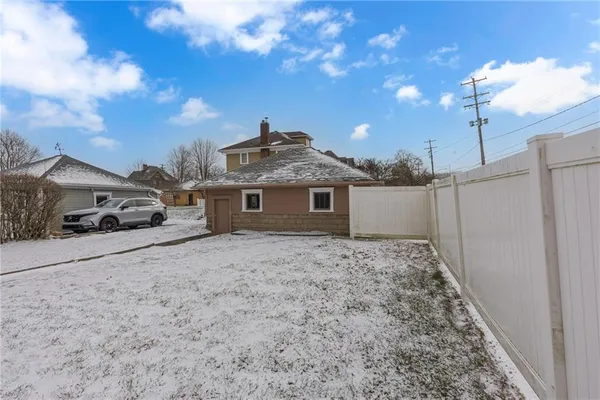 a view of a hallway with entryway