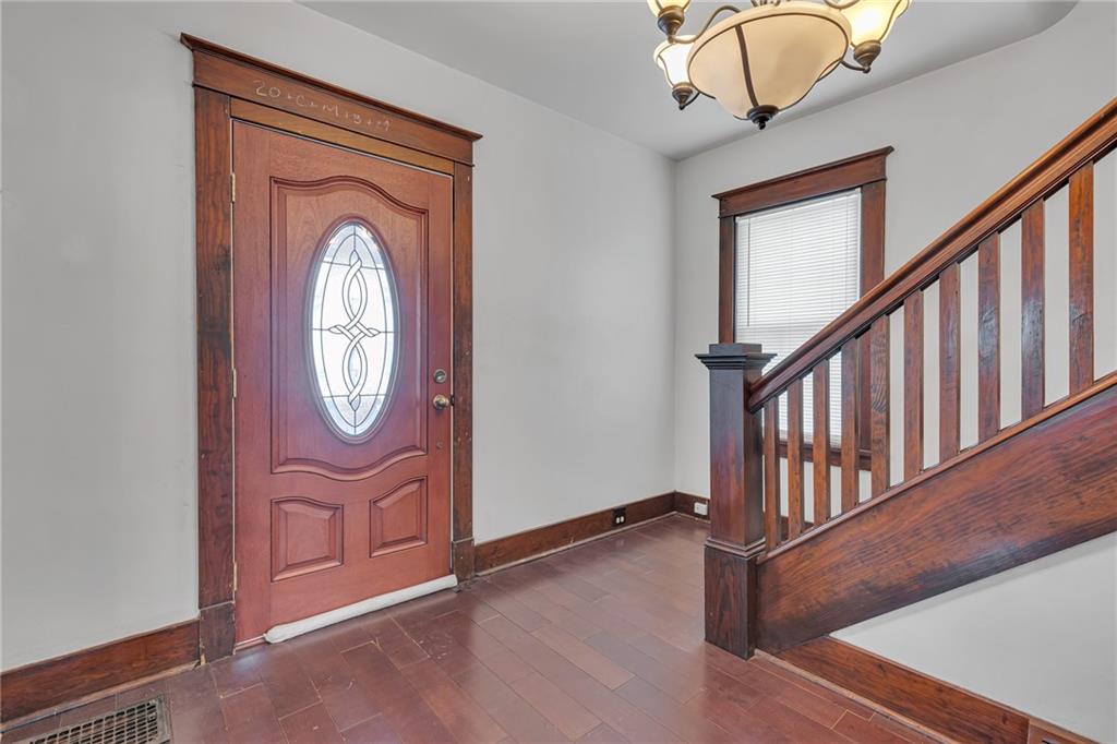 1195 4th Street Beaver, PA 15009 - Photo 8 of 32 Main Entry Way With Oversized Staircase