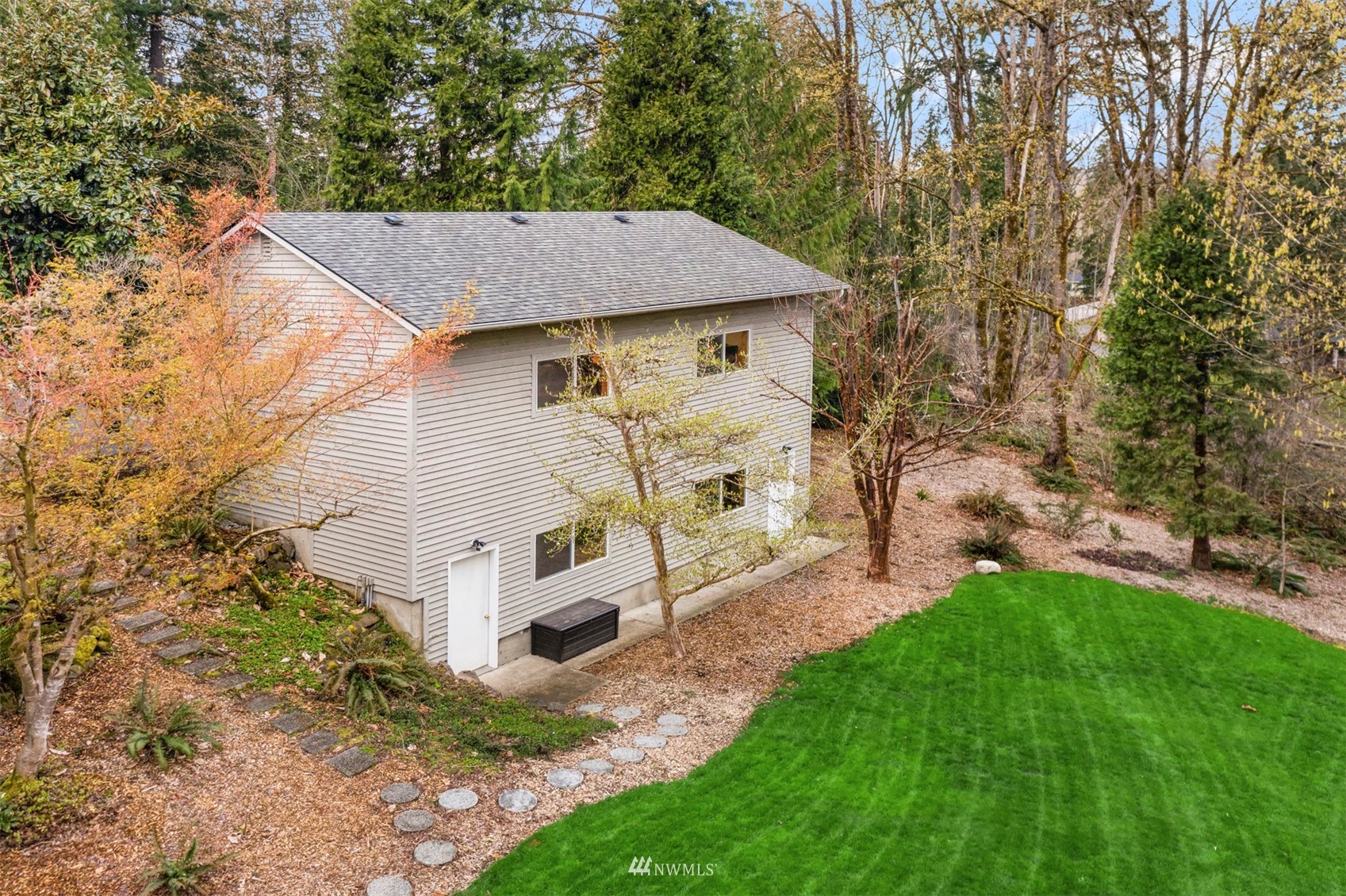13616 184th Avenue Southeast Renton, WA 98059 - Photo 31 of 39 Gallery Image 31