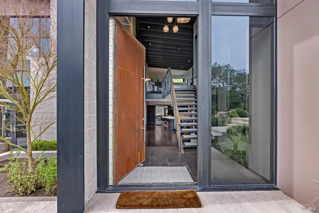 $10,800,000 | 860 Meadowood Lane, St. Helena, CA 94574