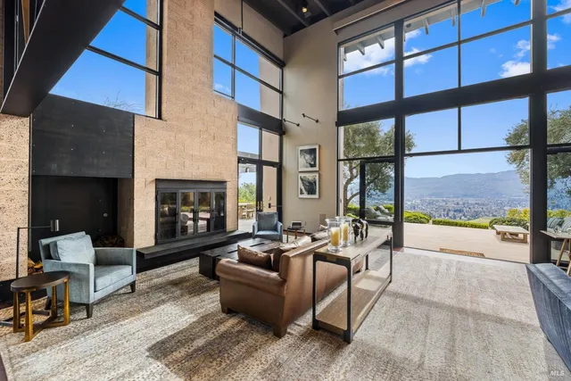 $10,800,000 | 860 Meadowood Lane, St. Helena, CA 94574