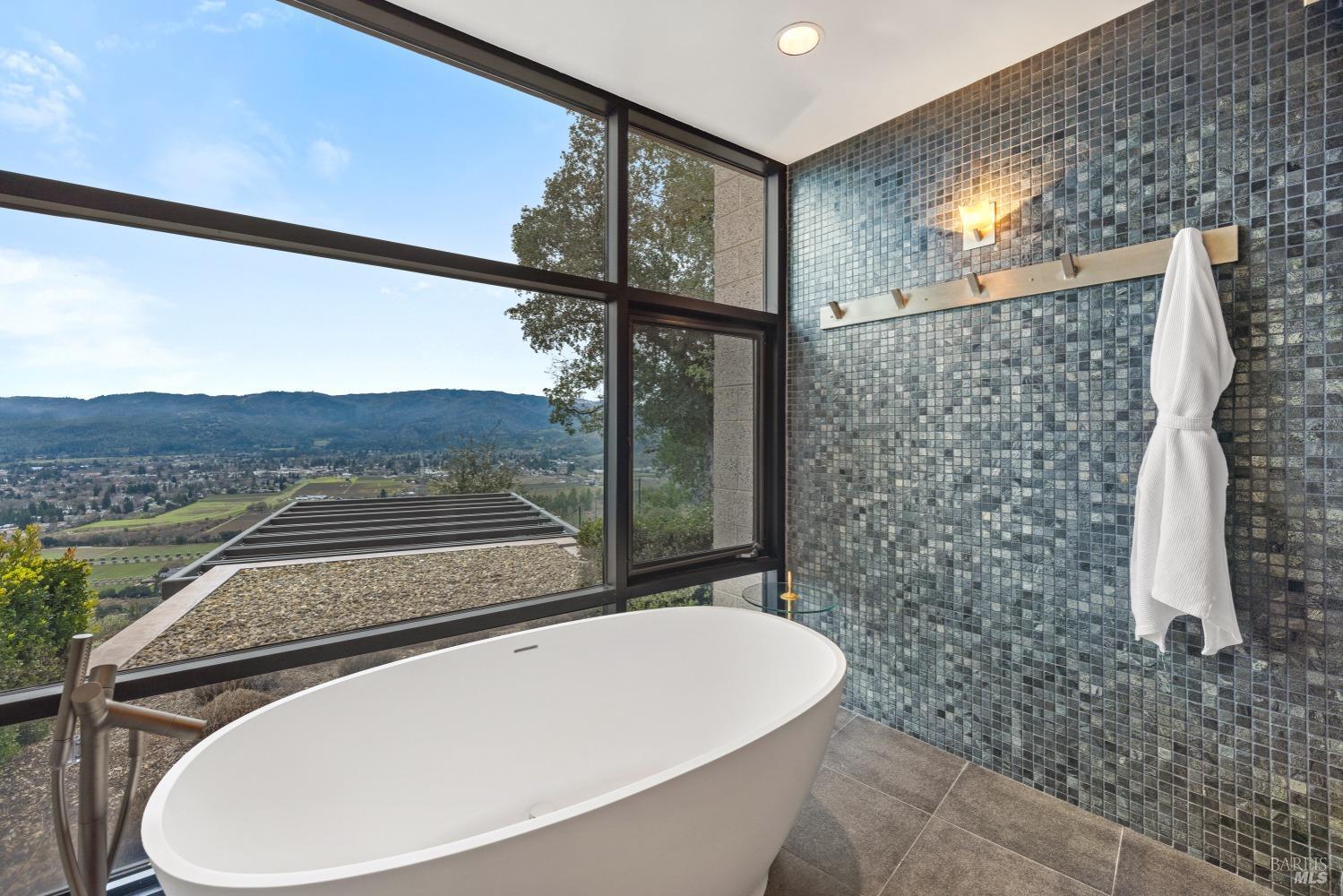 860 Meadowood Lane St. Helena, CA 94574 - Photo 42 of 91