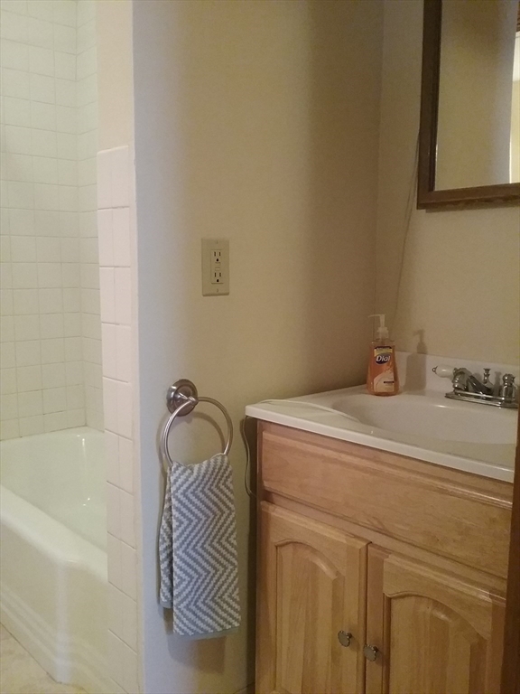 720 Main Street Bolton, MA 01740 - Photo 31 of 40