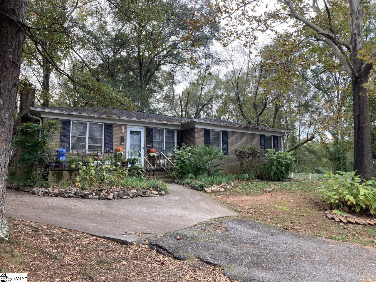 1000 Sullivan Street Anderson, SC 29624 - Photo 1 of 6