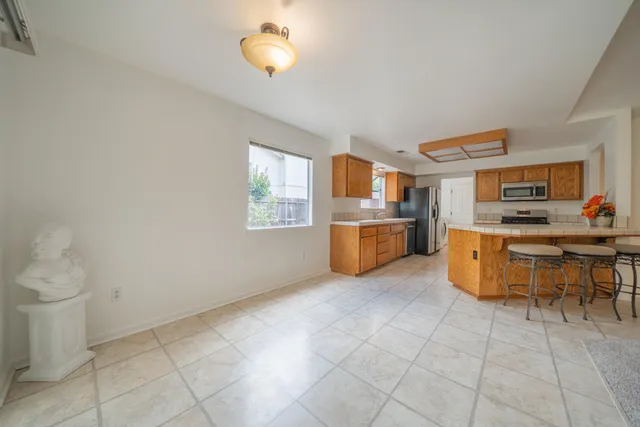 $425,000 | 2166 Wicklow Street, Redding, CA 96001