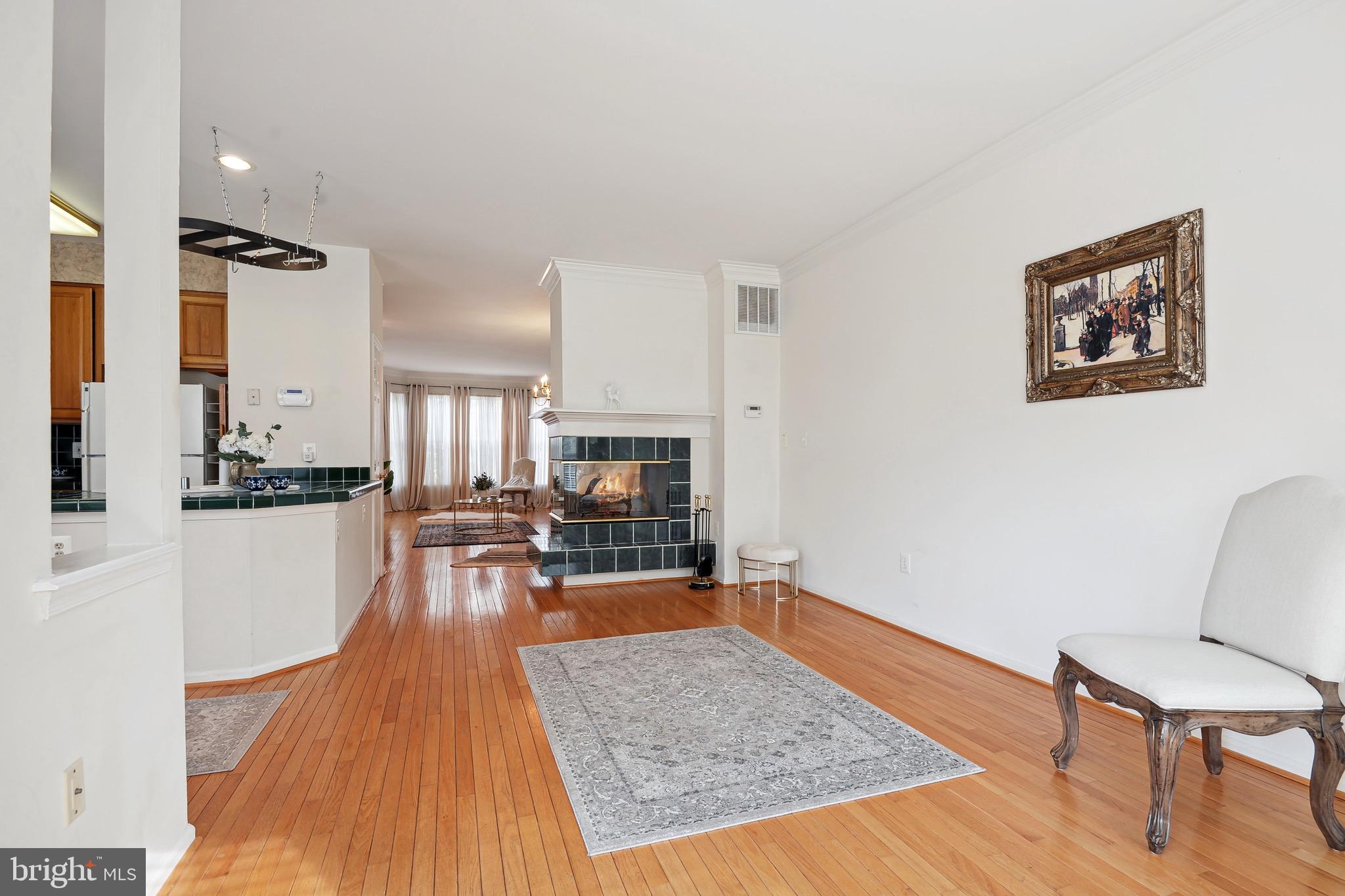 20613 Glenmere Square Sterling, VA 20165 - Photo 14 of 51