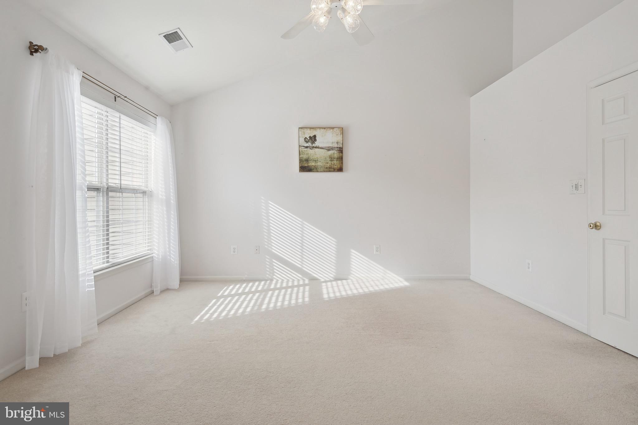 20613 Glenmere Square Sterling, VA 20165 - Photo 22 of 51