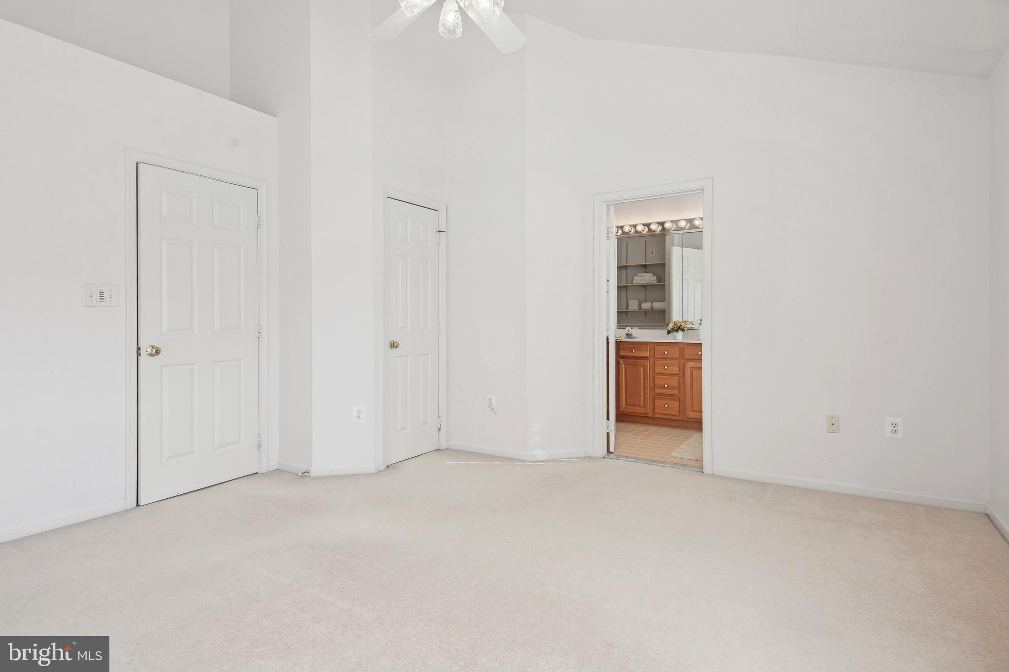 20613 Glenmere Square Sterling, VA 20165 - Photo 24 of 51