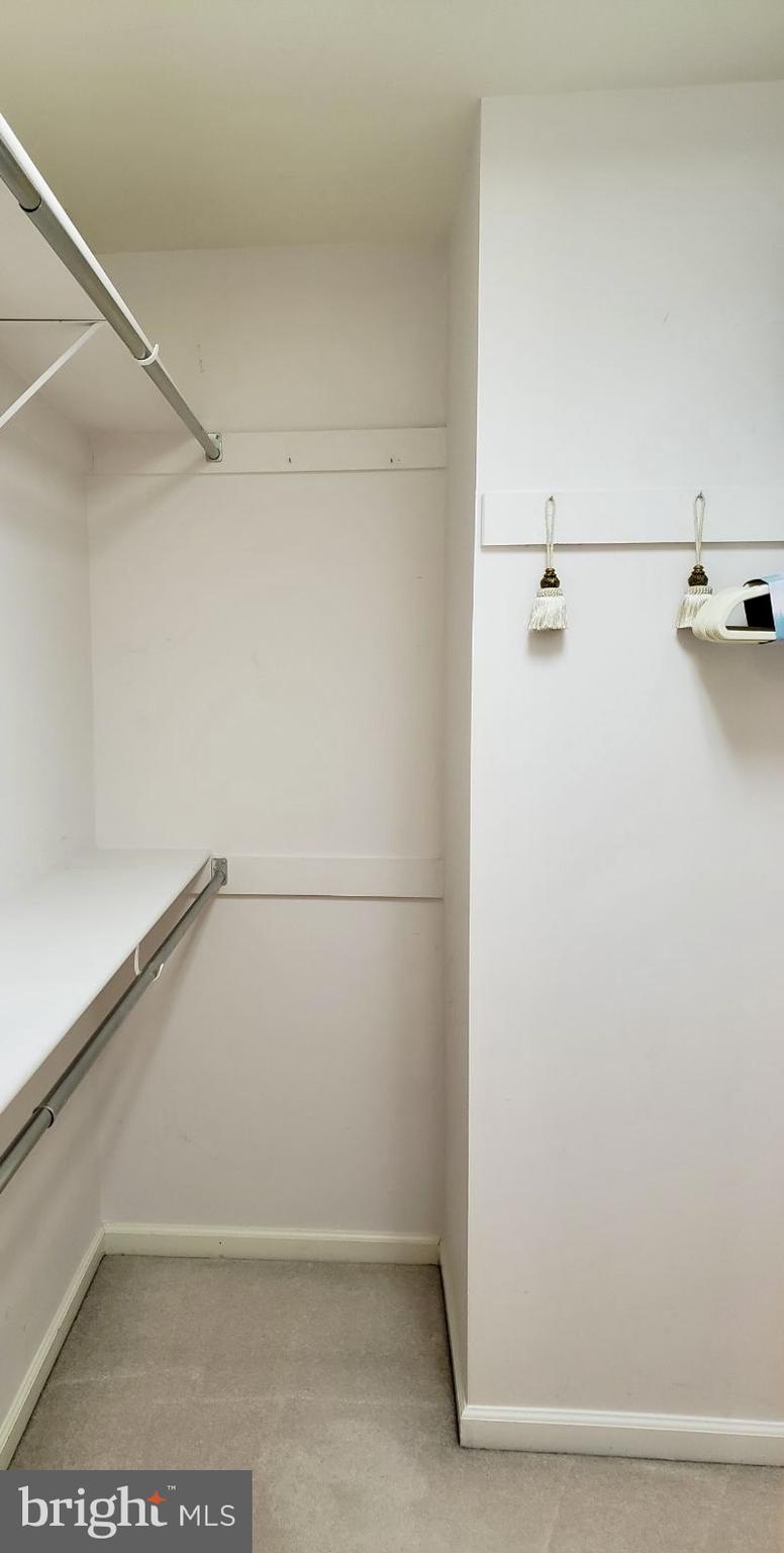 20613 Glenmere Square Sterling, VA 20165 - Photo 25 of 51