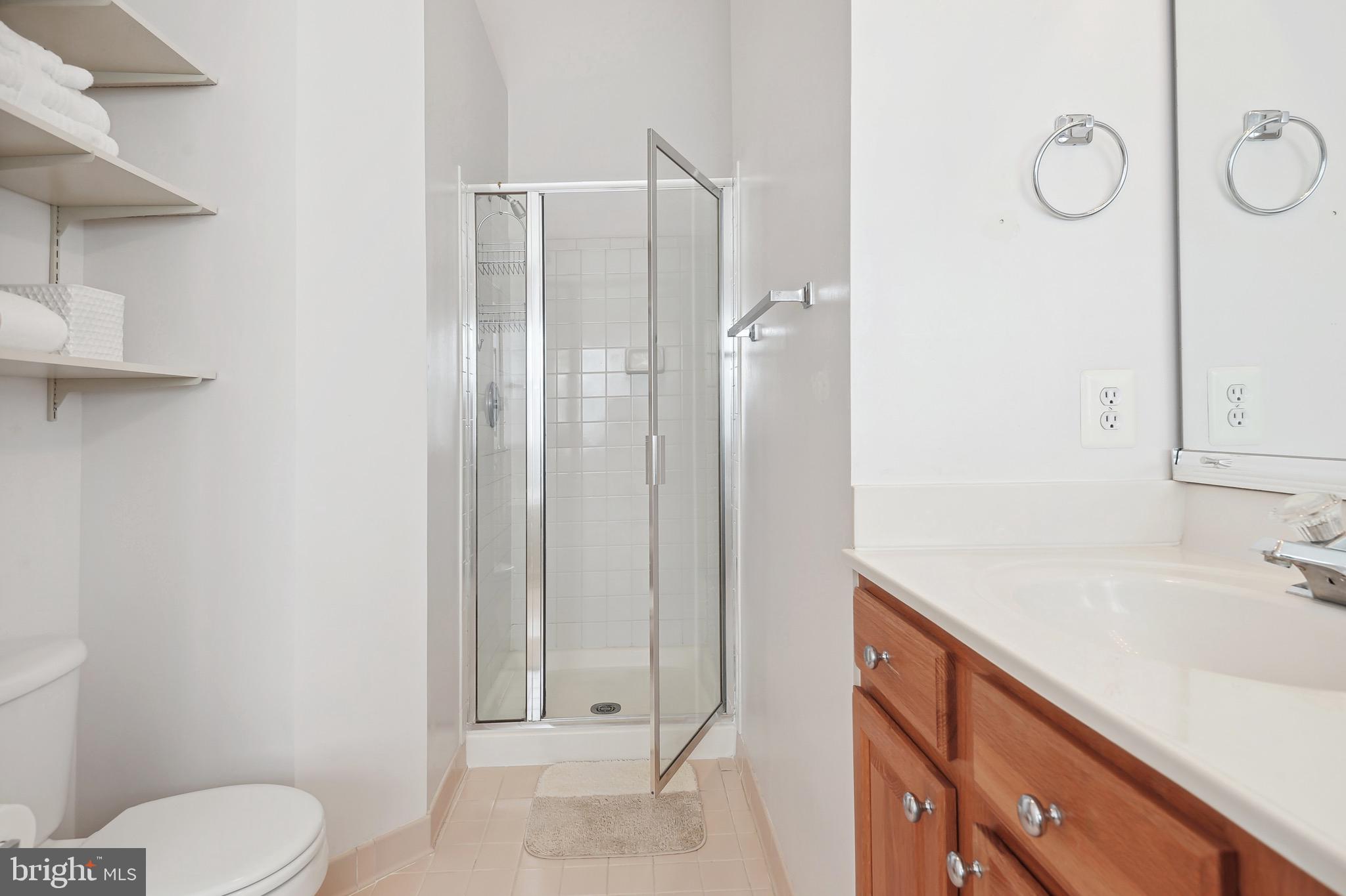 20613 Glenmere Square Sterling, VA 20165 - Photo 27 of 51