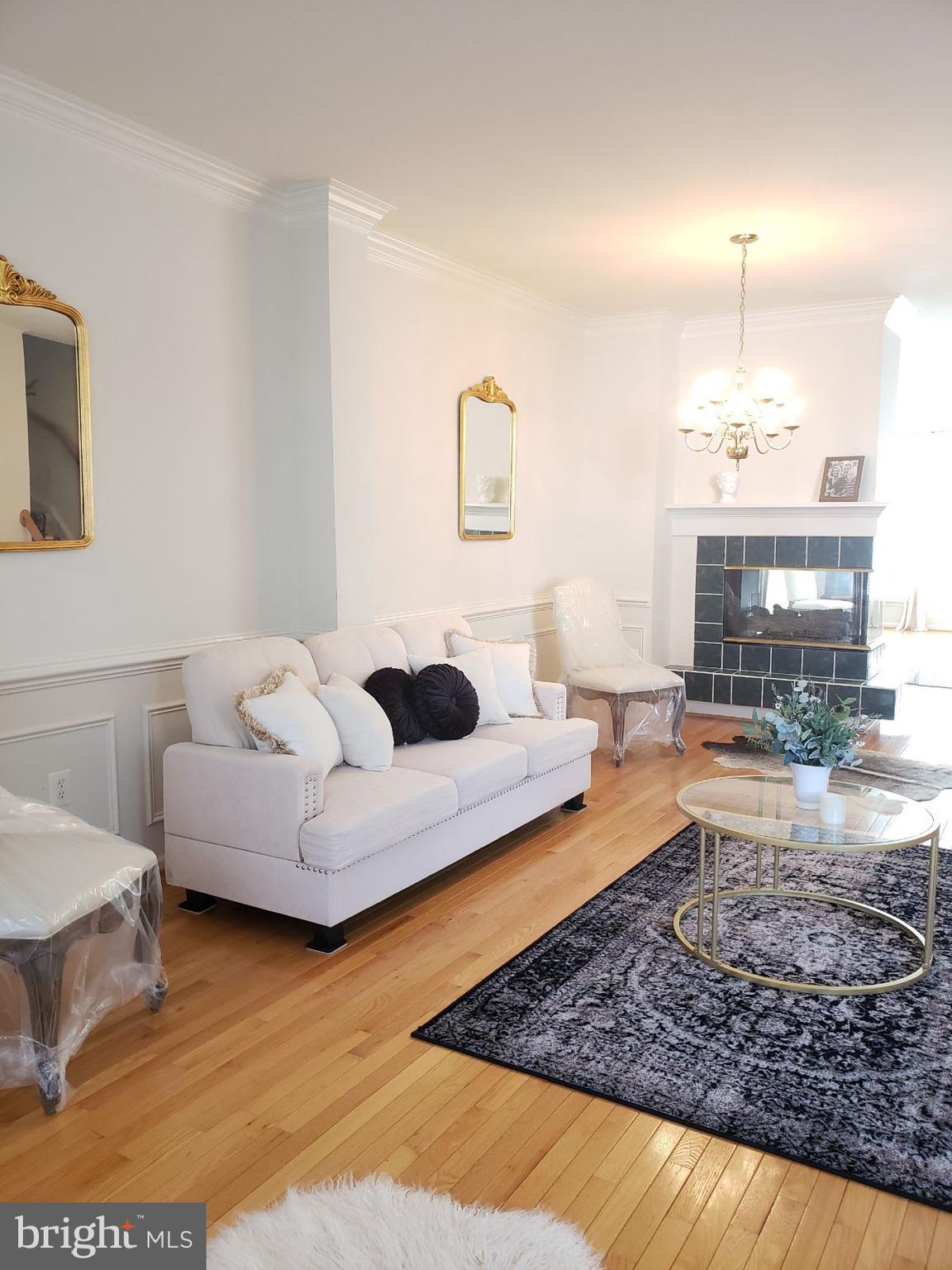 20613 Glenmere Square Sterling, VA 20165 - Photo 9 of 51