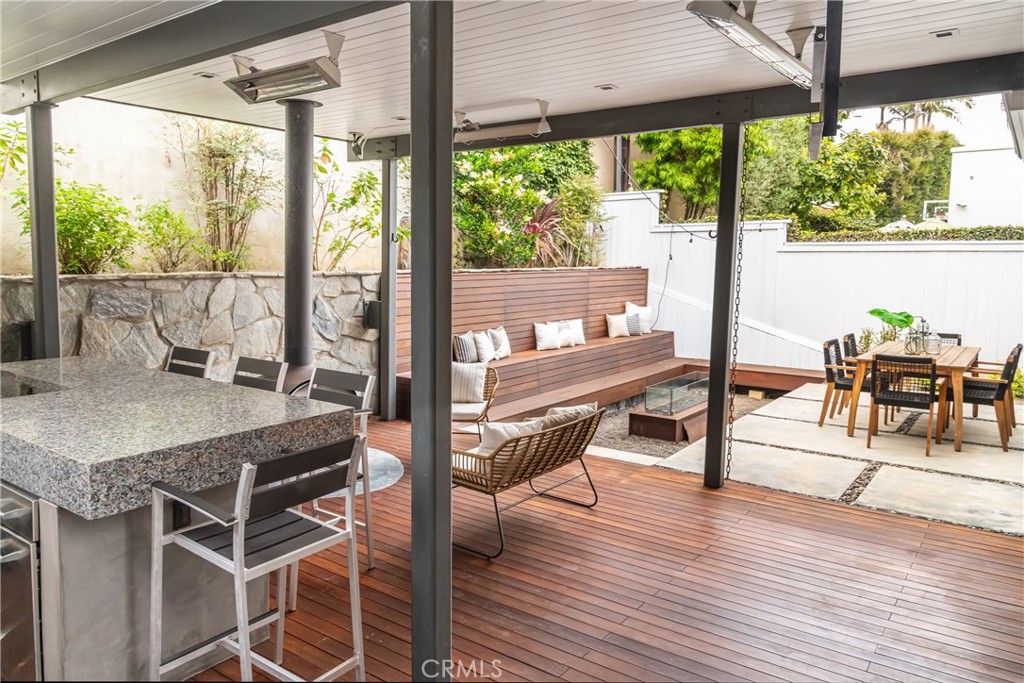 2001 Palm Avenue Manhattan Beach, CA 90266 - Photo 14 of 36