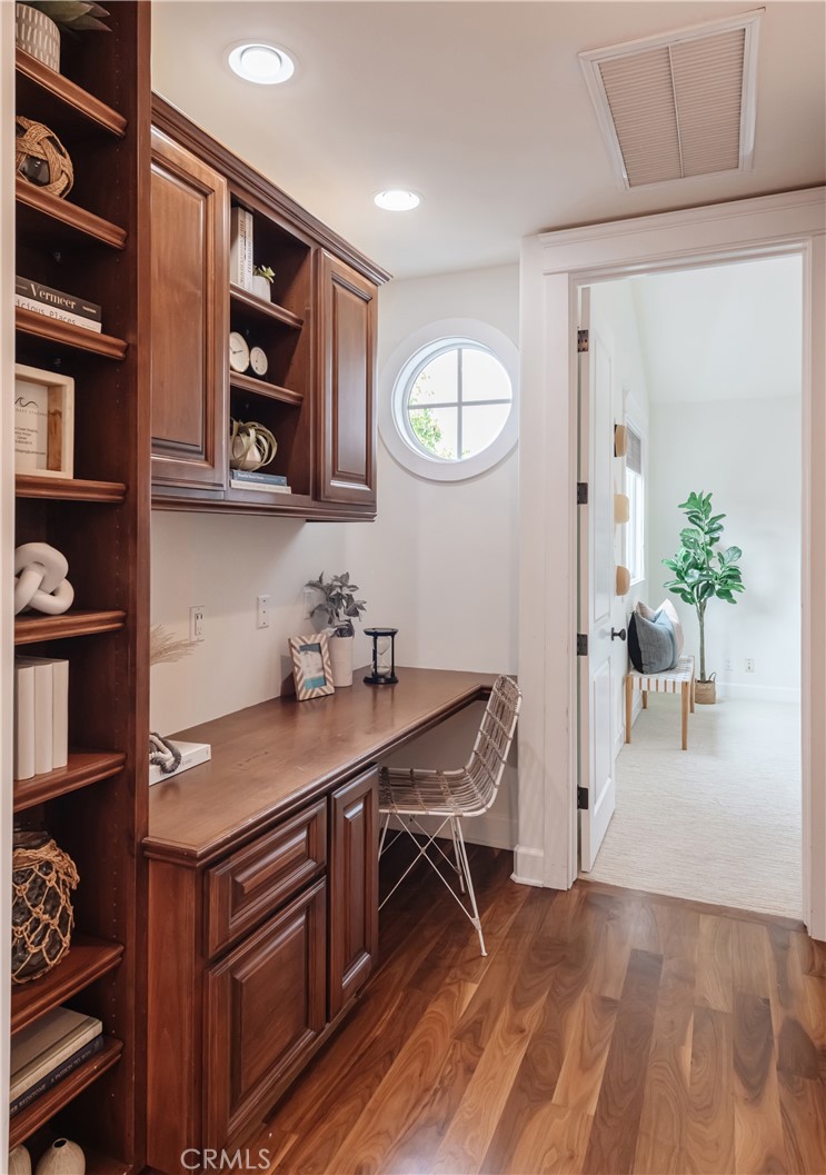 2001 Palm Avenue Manhattan Beach, CA 90266 - Photo 27 of 36