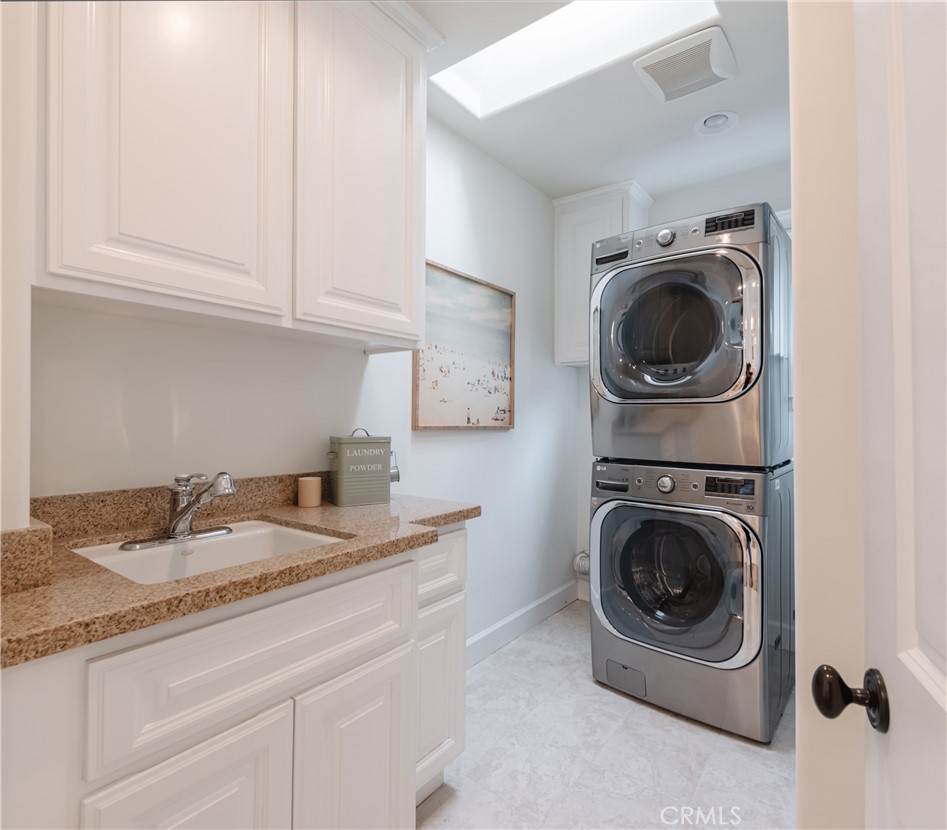 2001 Palm Avenue Manhattan Beach, CA 90266 - Photo 35 of 36