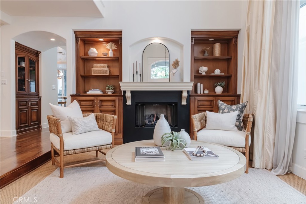 2001 Palm Avenue Manhattan Beach, CA 90266 - Photo 6 of 36