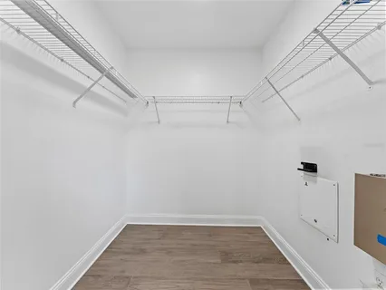 $475,000 | 18120 Sandy Pointe Drive, Tampa, FL 33647