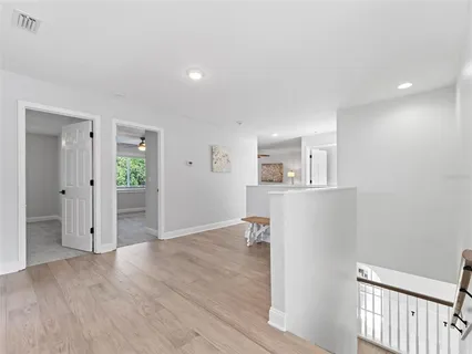 $475,000 | 18120 Sandy Pointe Drive, Tampa, FL 33647