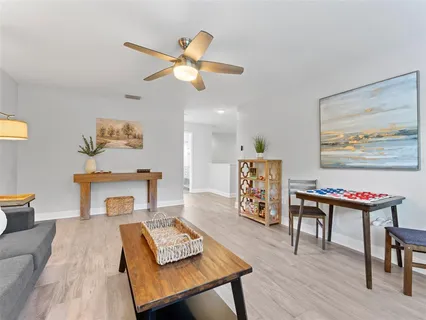 $475,000 | 18120 Sandy Pointe Drive, Tampa, FL 33647