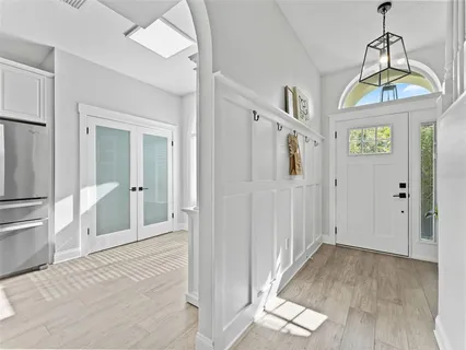 $475,000 | 18120 Sandy Pointe Drive, Tampa, FL 33647